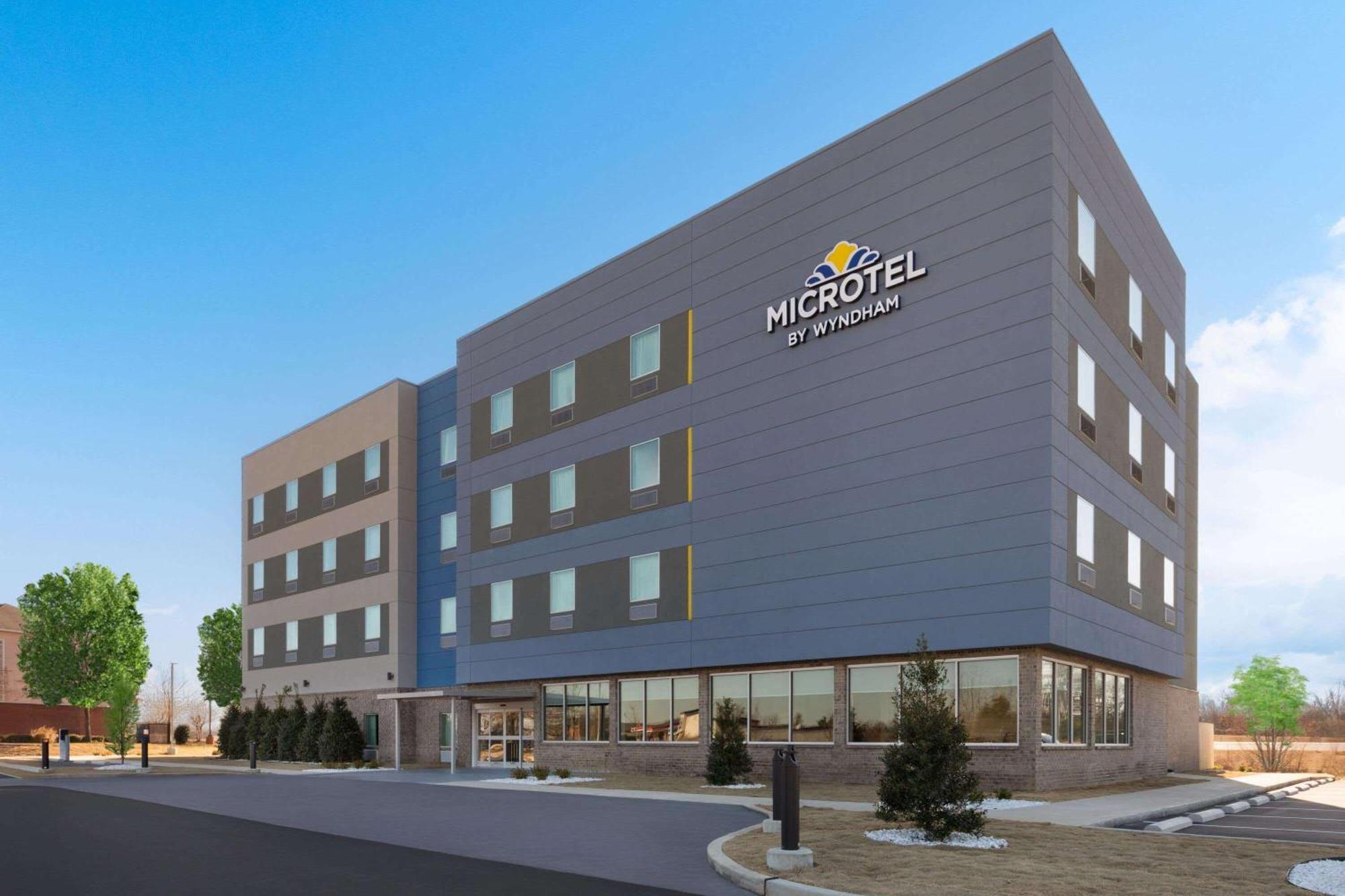 Microtel Inn & Suites By Wyndham Olive Branch Exterior photo
