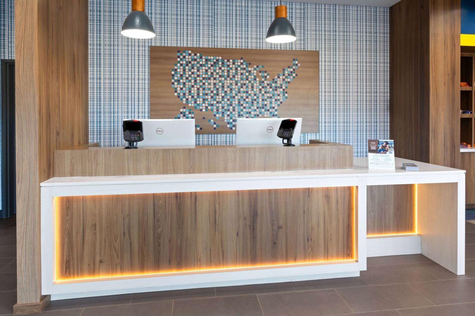 Microtel Inn & Suites By Wyndham Olive Branch Exterior photo